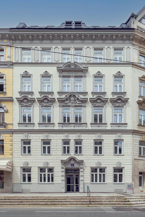 The 77 Berta Viena Exterior foto